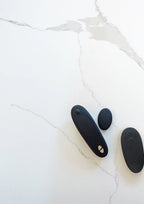 WE-VIBE | Moxie+ – Püksikuvibraator magnetkinnitusega ja äpi juhtimisega – Aqua / Must