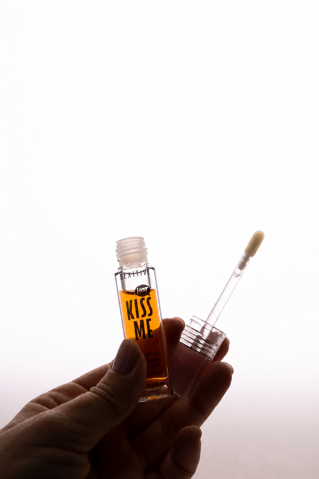 SEXITIVE | KISS ME – Sildoša lūpu eļļa ar karstuma efektu – Mango garša – 3 ml